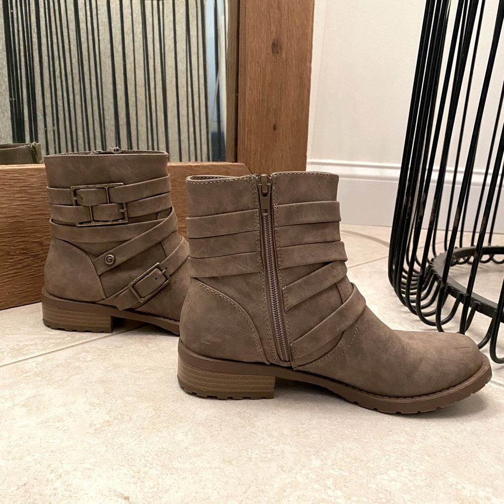 Guess Boots